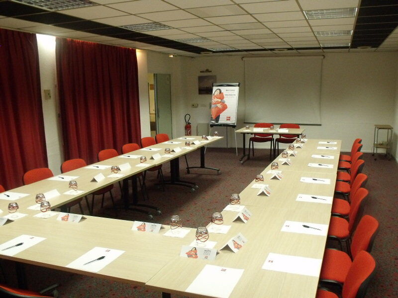 Hotel Ibis Styles Perpignan Centre Gare Exterior foto